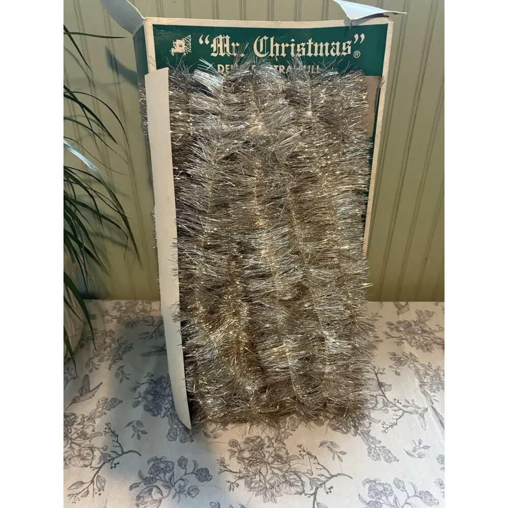 VINTAGE 36 Foot LONG TINSEL GARLAND MR. CHRISTMAS Silver MCM 70s USA Retro Box